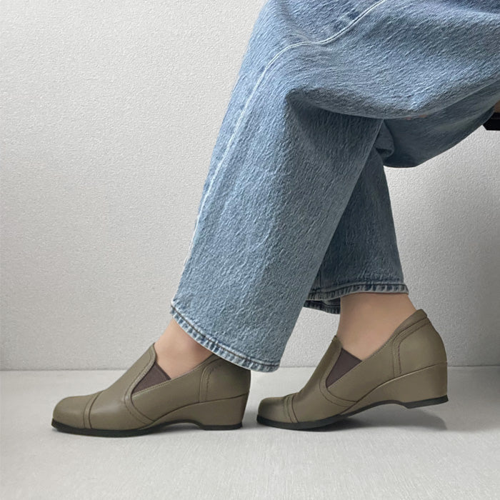 Airystep レザー スリッポンシューズ 082-0228aw