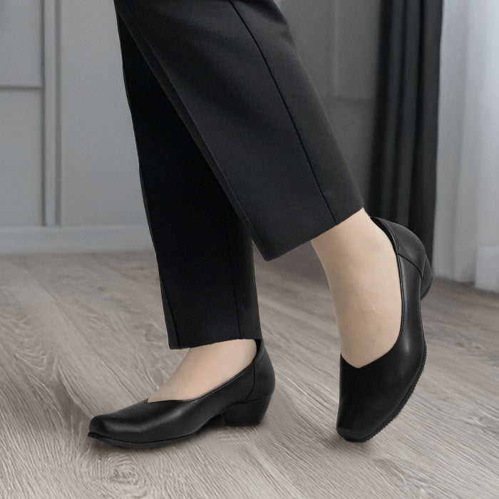 Yukiko Kimijima bis 4E プレーンパンプス 172-8255